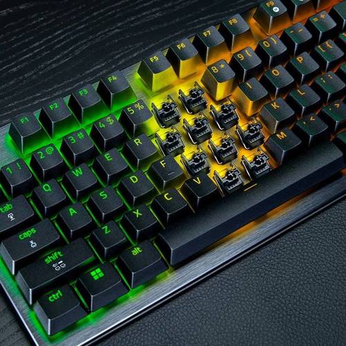 מקלדת גיימינג דגם Huntsman V3 Pro 8KHz מבית Razer