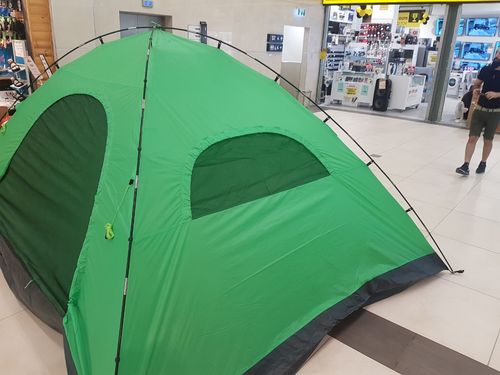 אוהל לשמונה אנשים רב עונתי אטום לגשמים ורוחות FERRINO MOUNTAIN 8