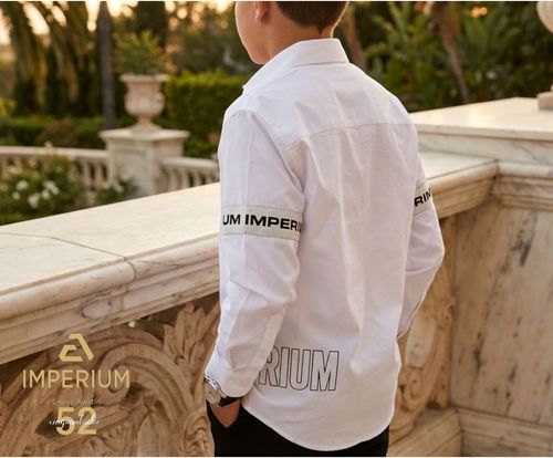 חולצה מכופתרת לבנה לילדים מבית Imperium - סטייל אורבני מנצח
