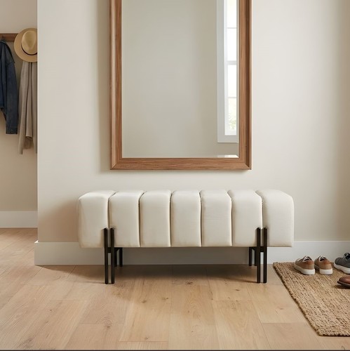 ספסל מרופד מלבנים