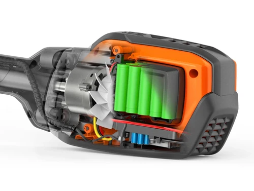 מנוע וסוללה פנימית של חרמש נטען Husqvarna 525iLXT עם מערכת קירור ActiveCool ומנוע ללא פחמים.