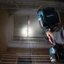 גוף פנס 14.4/18V נטען 1250 לומן MAKITA DML812 מקיטה