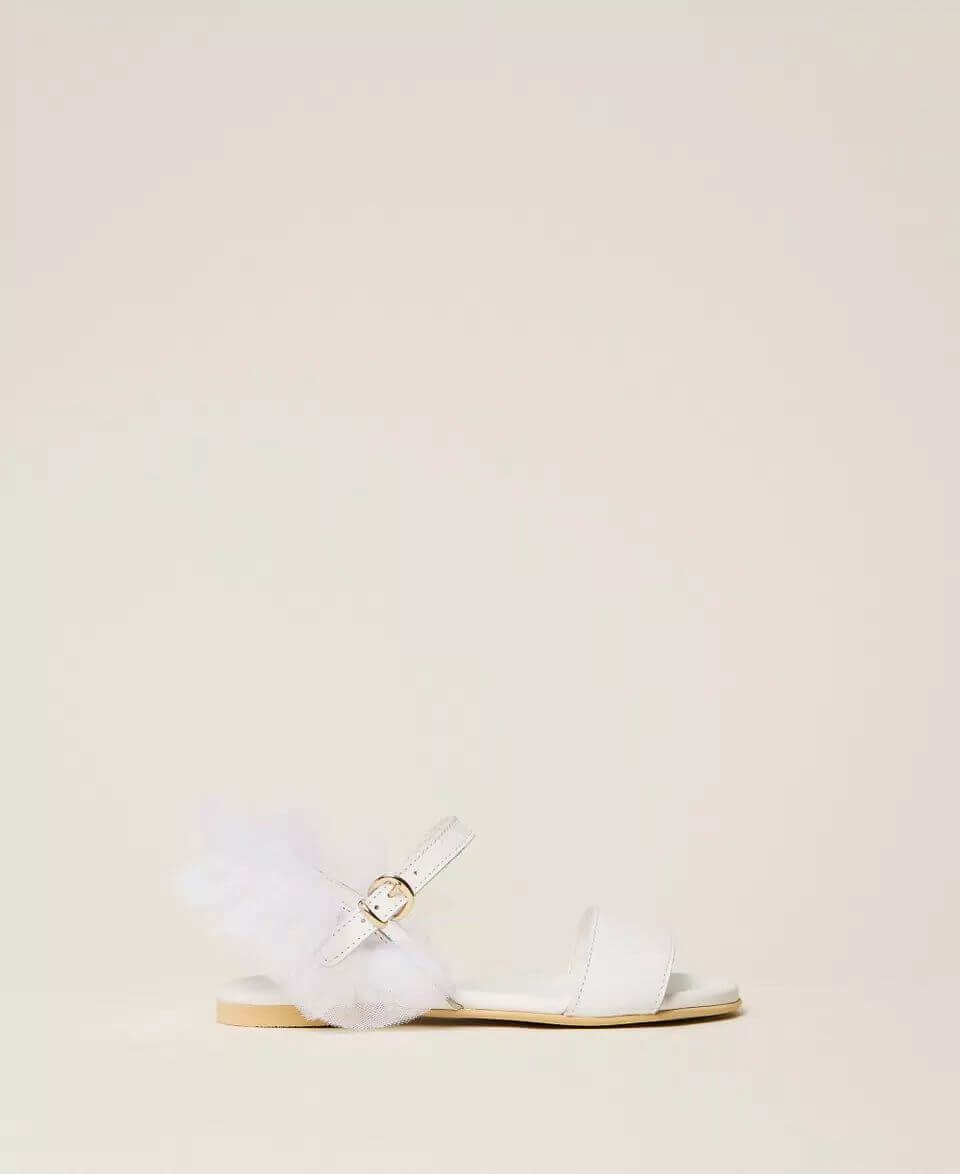 Girls’ leather sandals with tulle
