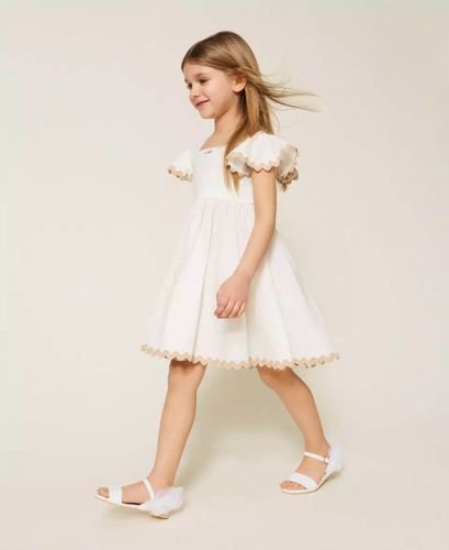 Girls’ leather sandals with tulle