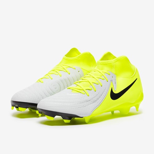 נעלי כדורגל  Nike Phantom Luna II Academy