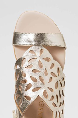 GIRLS SANDALS GOLD