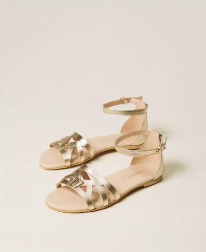 Laminated leather sandals with strap