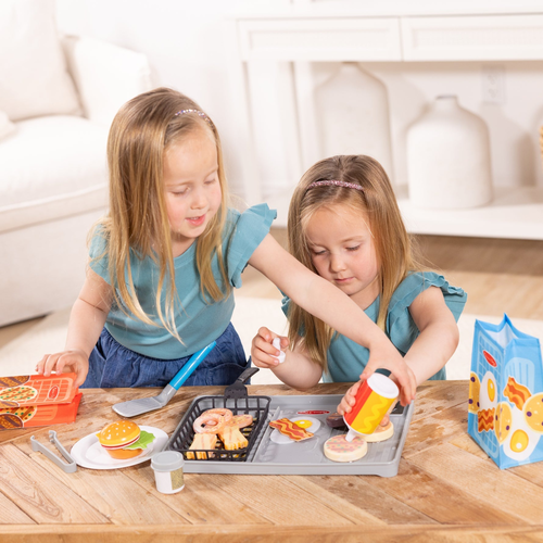 מארז גריל אינטראקטיבי Flip & Fry Grill Play Set עם טכנולוגיית שינוי צבע 27 חלקים
