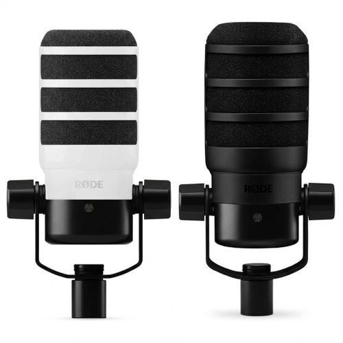 מיקרופון דינמי שחור לפודקאסט Rode Podmic USB