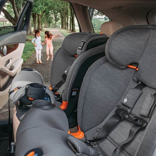 כיסא בטיחות וואן פיט קלירטקס Chicco OneFit ClearTex - צבע שחור