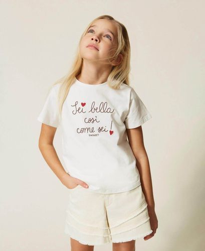 Regular fit T-shirt with embroidery