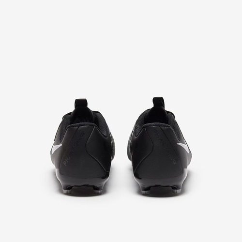 נעלי כדורגל איכותיות לילדים Nike Kids Phantom GX Academy MG