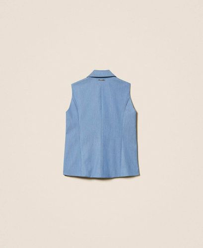 End-on-end cloth single-breasted sleeveless jacket