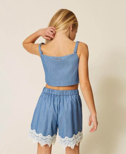 End-on-end cloth fitted top