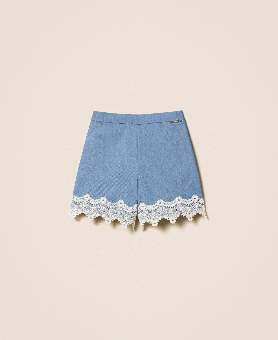 End-on-end cloth shorts with lace