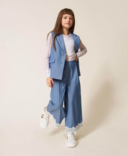 End-on-end cloth trousers with lace