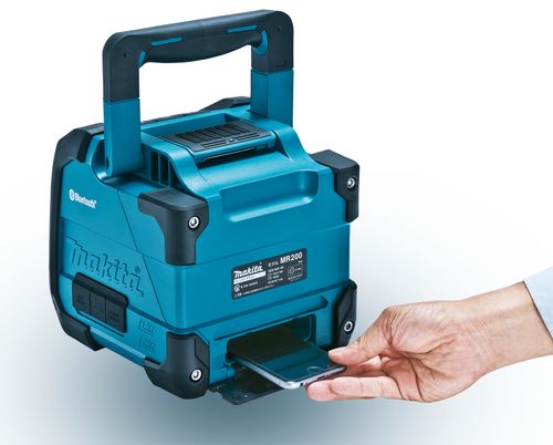 שימוש בגוף רמקול בלוטוס נטען XRM08B MAKITA 12Vmax / 14.4V / 18V 