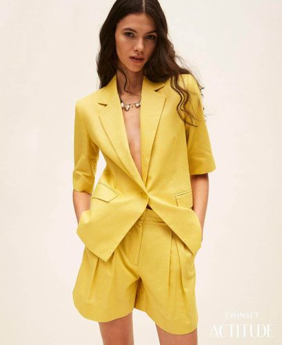 Linen blend Bermuda shorts with lurex