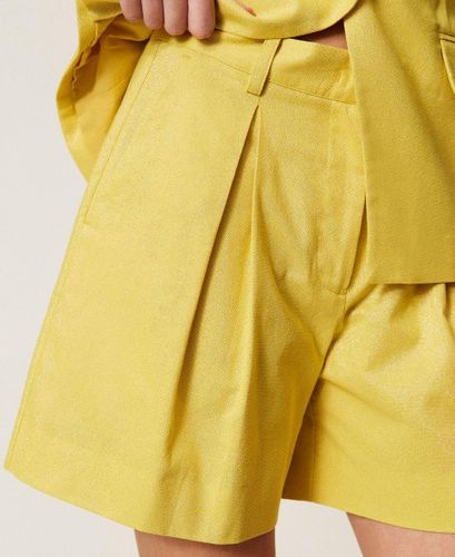 Linen blend Bermuda shorts with lurex