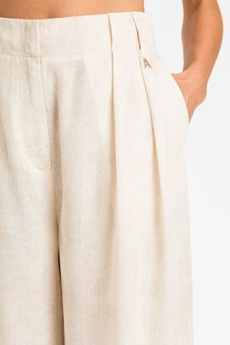 WOVEN SHORTS
