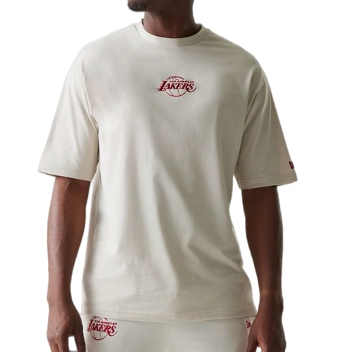 חולצה NEW ERA מידות XS-XXL לנשים בגוון קרם עם לוגו