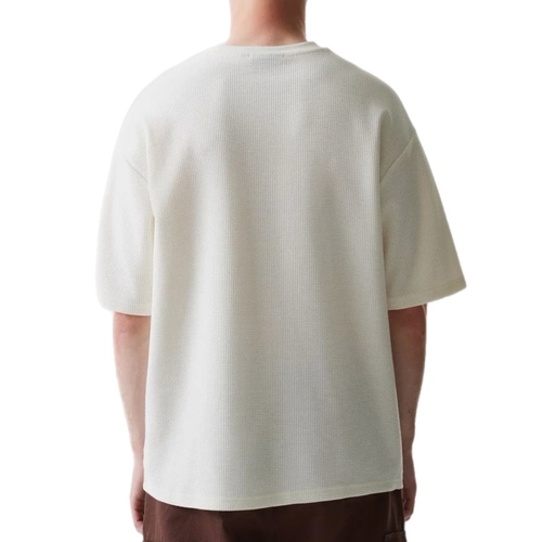 חולצה NEW ERA מידות XS-XXL לנשים בגוון לבן עם לוגו ירוק