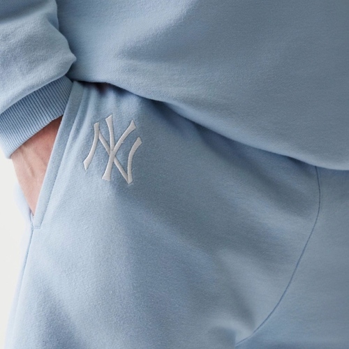 מכנס NEW ERA מידות XS-XXL לגברים בגוון תכלת