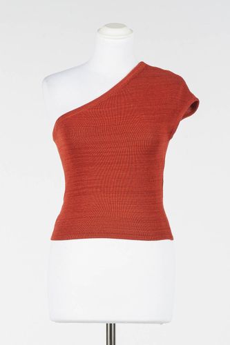 KNITTED TOP