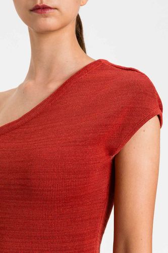 KNITTED TOP
