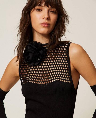 Choker with satin flower