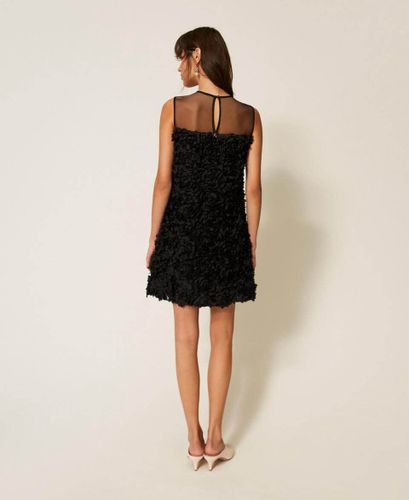 Short tulle dress with flowers
