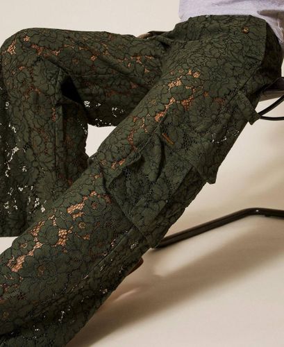 Rébrodé lace cargo trousers 