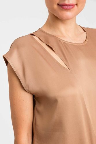 WOVEN TOP