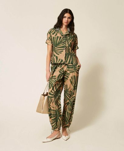 Poplin shirt with print and embroidery