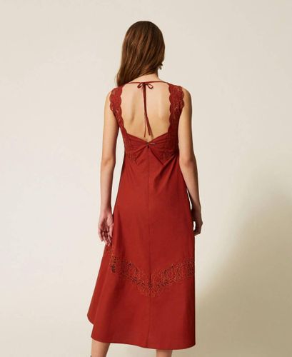 Long poplin and broderie anglaise dress
