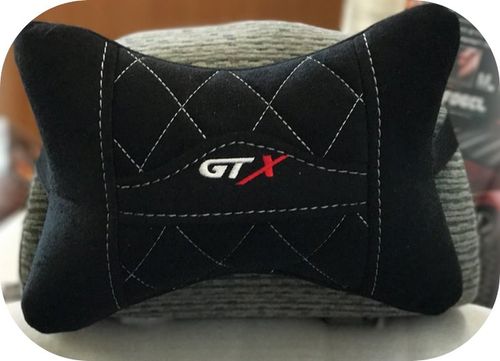 משענת צוואר ''GTX'' למושב הרכב
