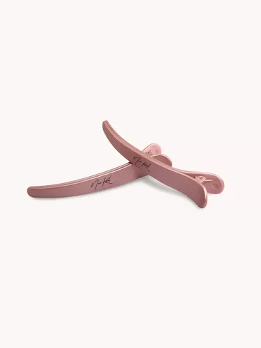 מחליק שיער טורמלין אינפרא אדום STYLISTA מבית Noa Kirel Beauty – כולל תיק נסיעות ואביזרים מתוך קולקציית ספא ופינוק (תמונת מוצר) - מתאים לשדרוג מרא