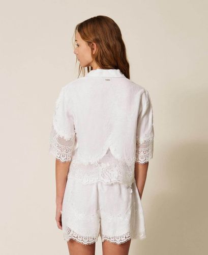 Linen shorts with lace COLOR PEARL ROSE