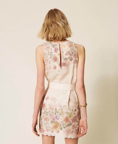 Linen floral short dress with embroidery