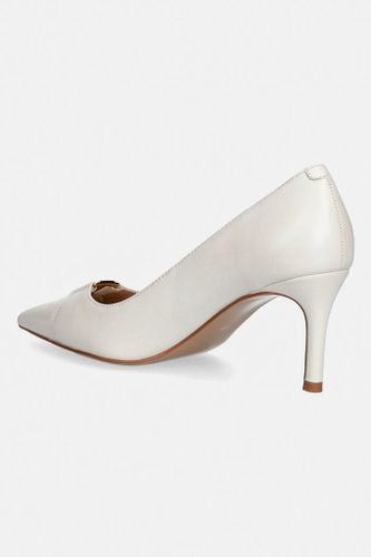 Mid heel leather court shoes