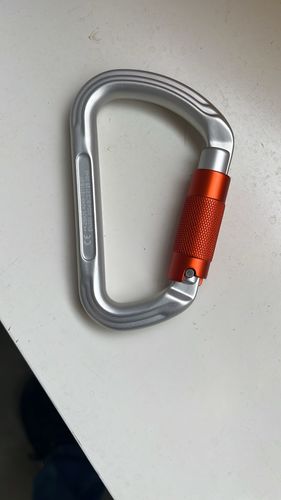 טבעת אלו' D נעילת טריפל TRIPLE LOCK ROPE ACCESS