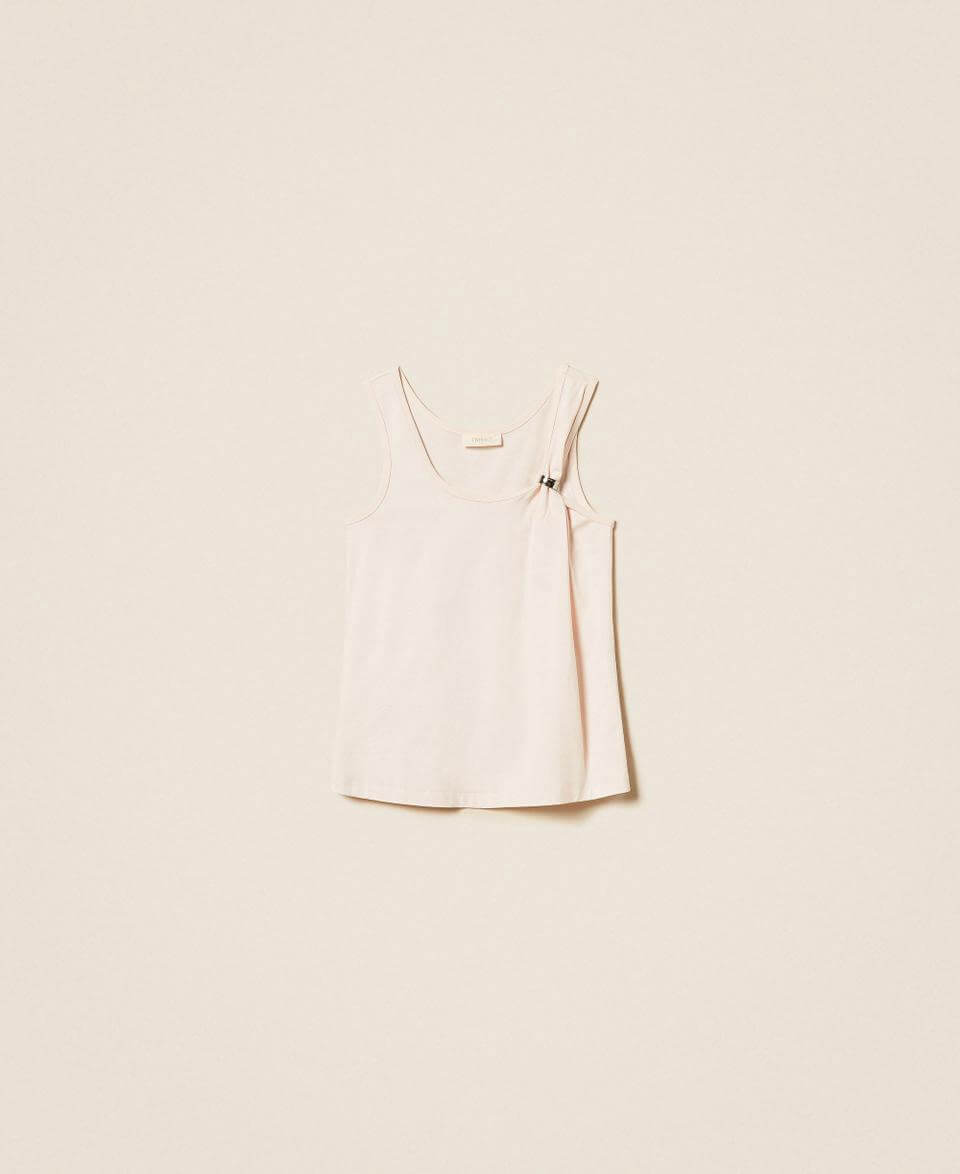 Tank top with clip