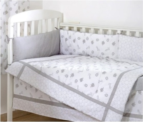 סט מצעים 3 חלקים מודפס למיטת תינוק - ספארי באפור