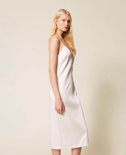 Long duchesse dress Colour: Pink Sand