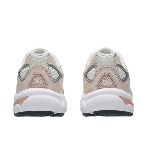 נעל ASICS מידות 27-35 לילדים בגוון קרם-ורוד