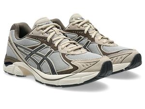 נעל ASICS מידות 36-42 לנשים בגוון אפור-קרם
