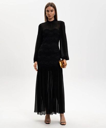 WOVEN DRESS