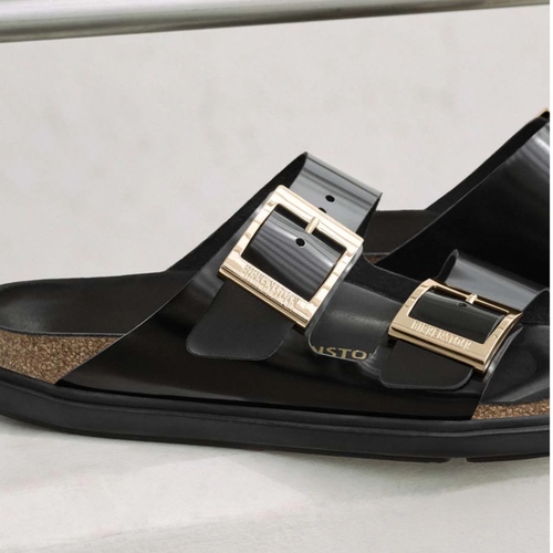 כפכף BIRKINSTOCK ARIZONA DROPLET BUCKLE שחור מידות 35-41 לנשים בגוון שחור לכה