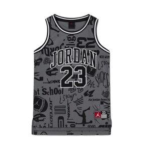 גופיה JORDAN מידות 4-7 לילדים בדוגמת גרפיטי