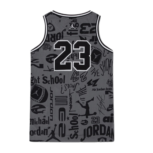 גופיה JORDAN מידות 4-7 לילדים בדוגמת גרפיטי